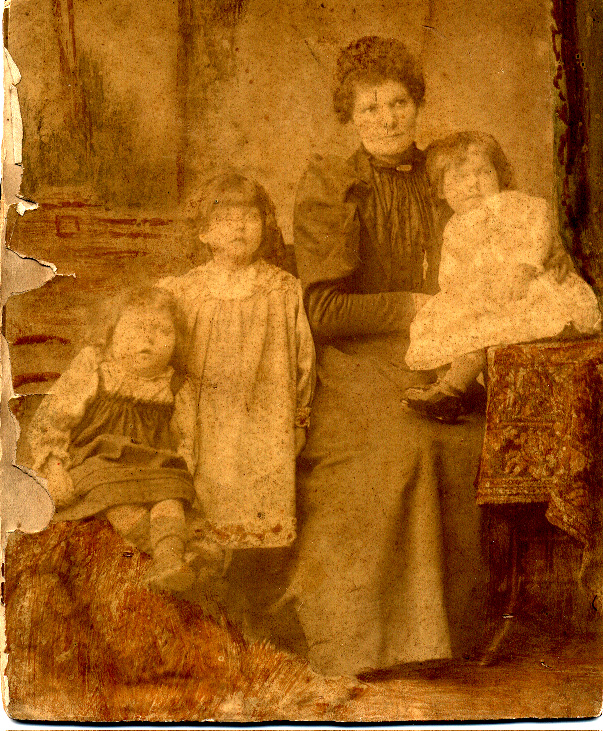 Bertha, Emily & Annie with their Mother Annie Pace (nee: Pitt)